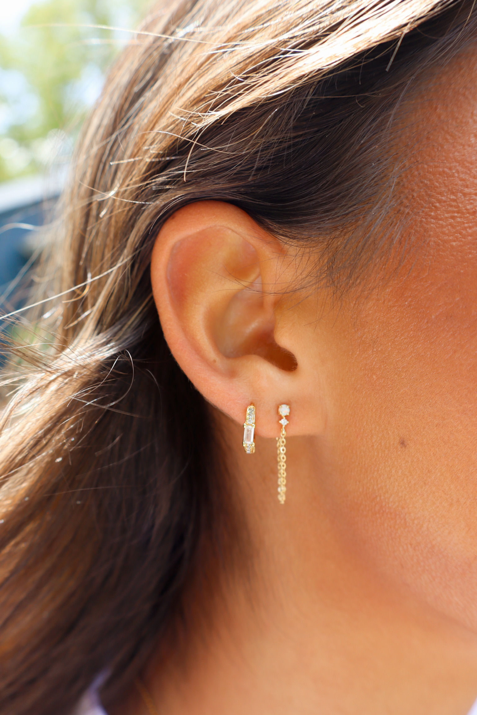 Chain Dangle Post Earrings - Gold