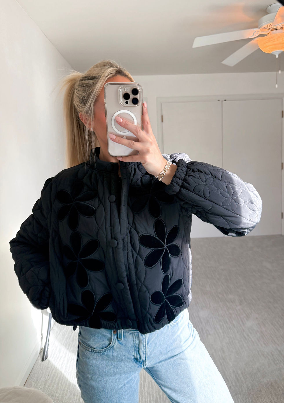 Thumbnail: Quilted Floral Jacket -Black