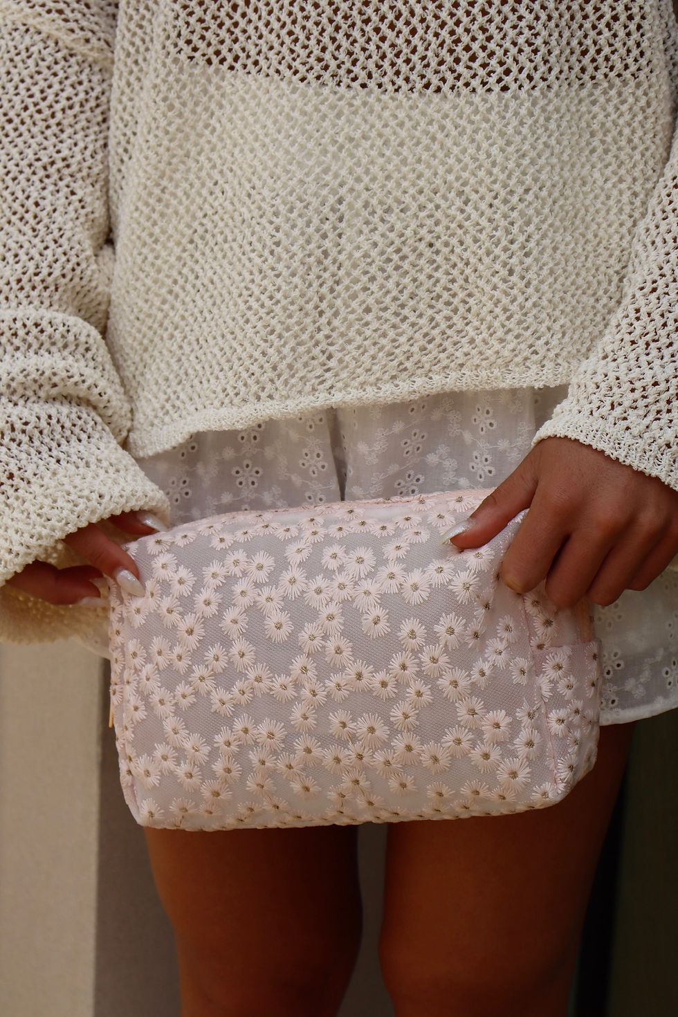 Thumbnail: Daisy Travel Pouch - Pink