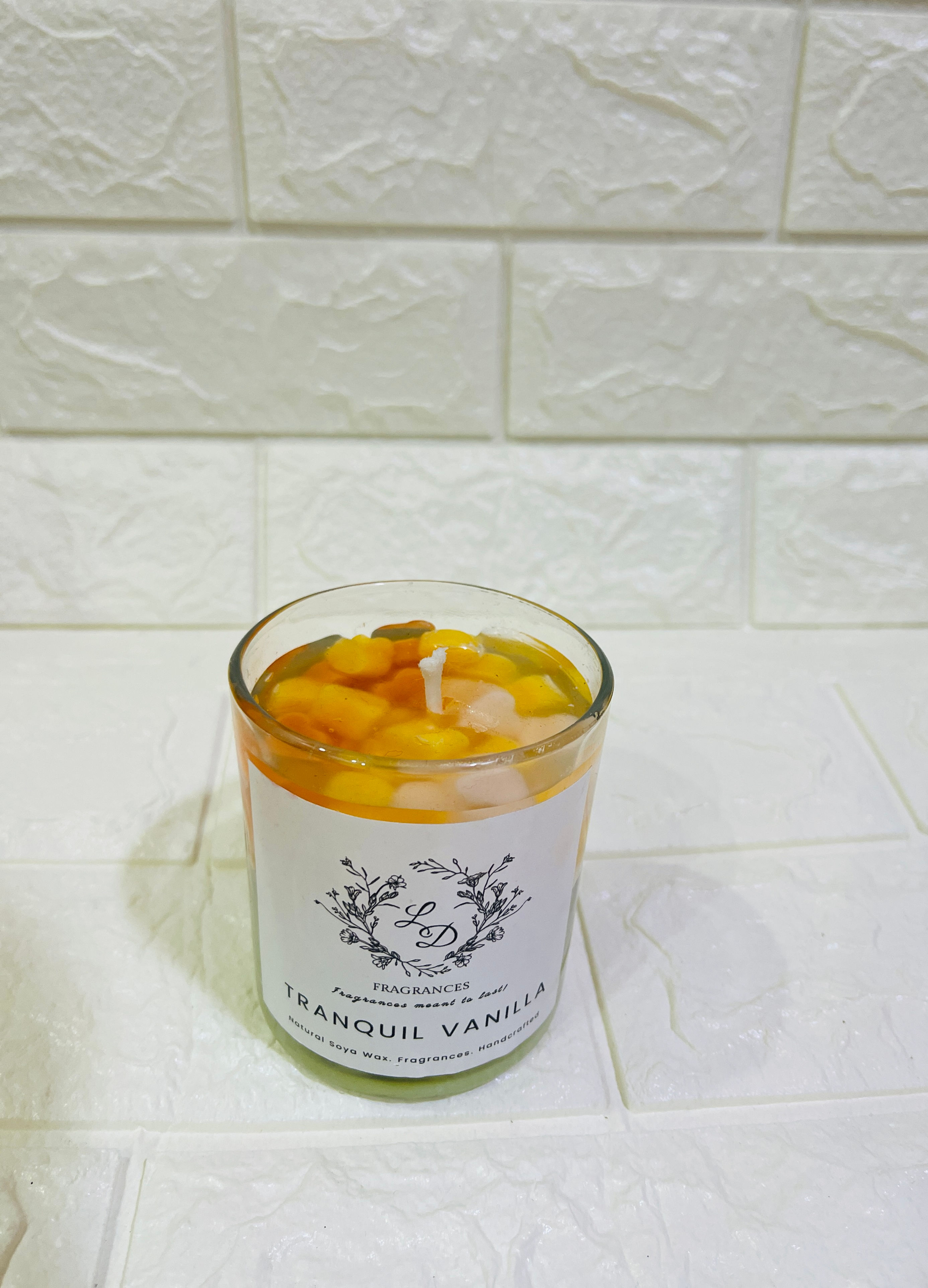 TRANQUIL VANILLA- GEL& SOYA WAX with Design