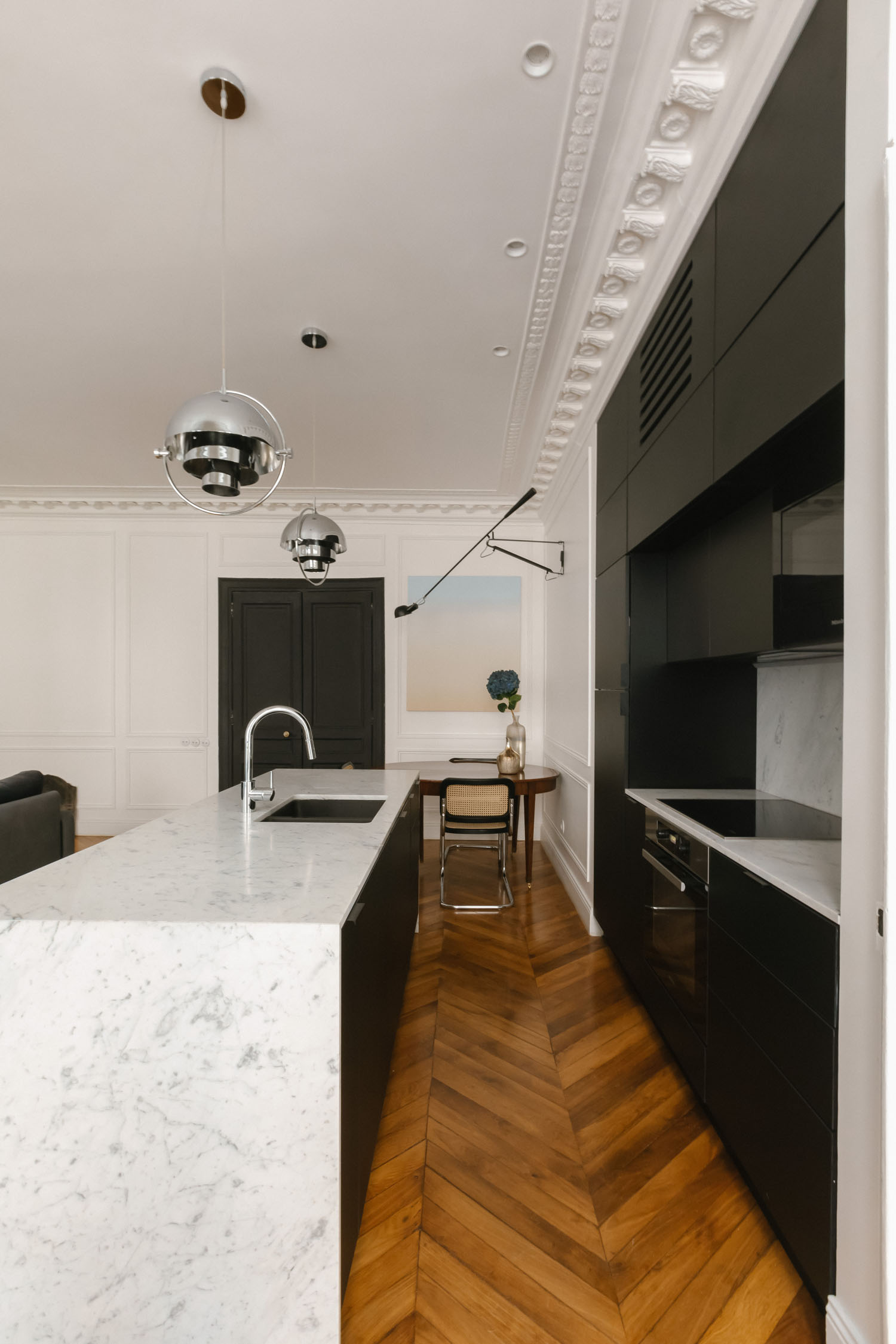 Interior decorator in Paris