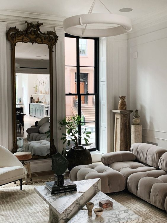 Parisian-style decoration