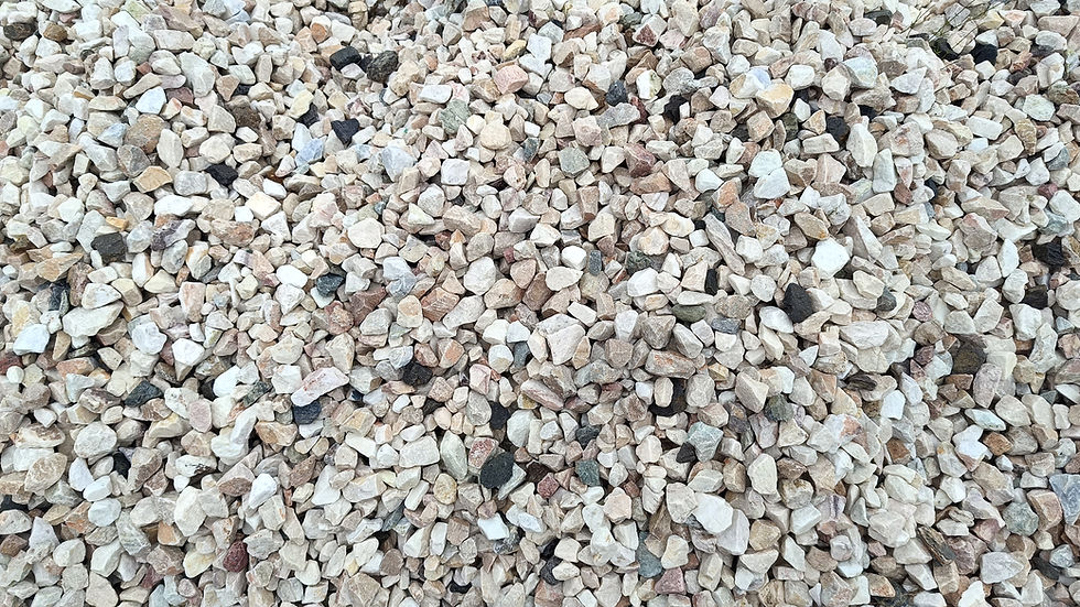 grys janowicki pastelowy 16-32 z daleka