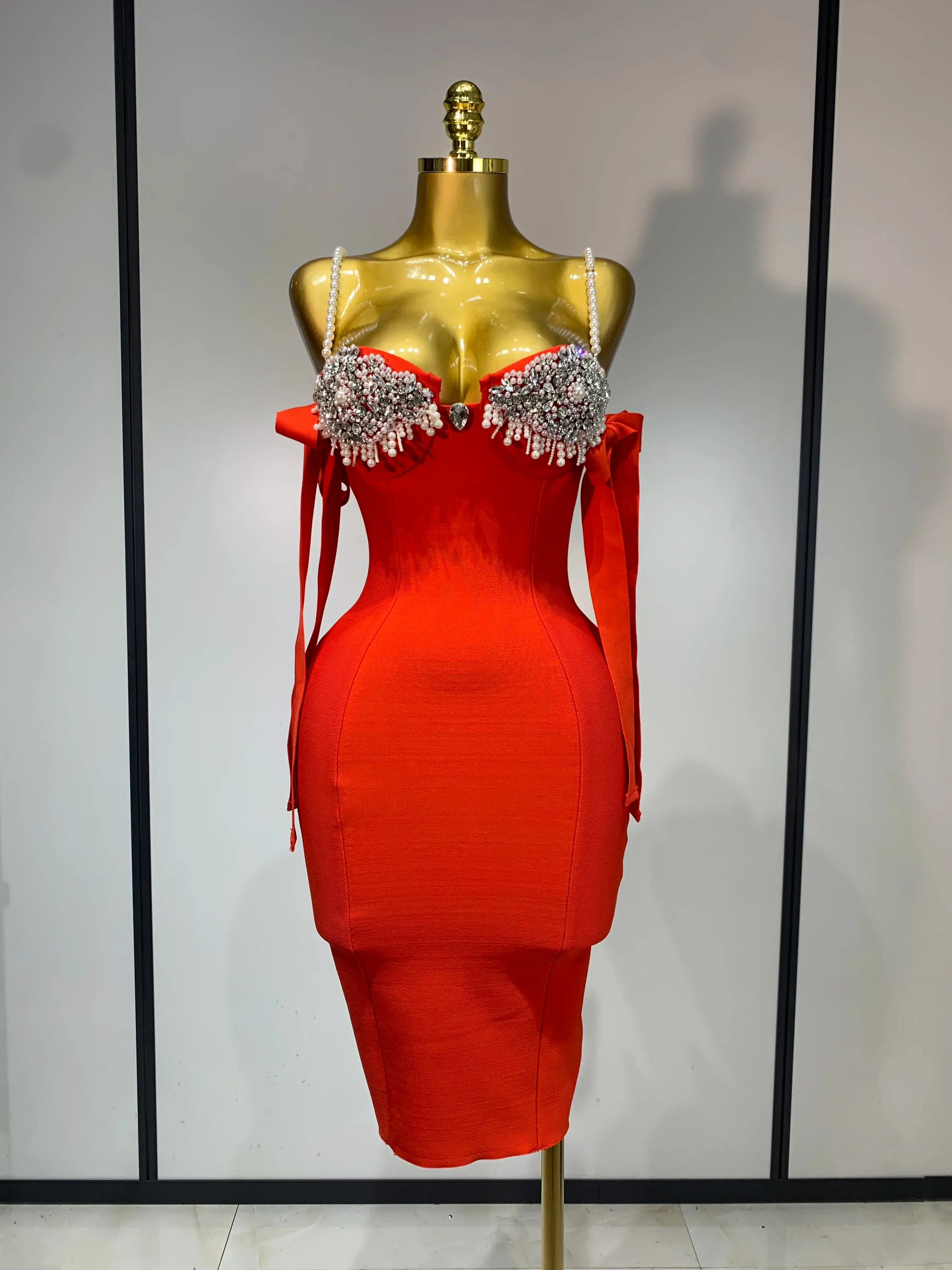 Vestido Diana (rojo, blanco y negro)