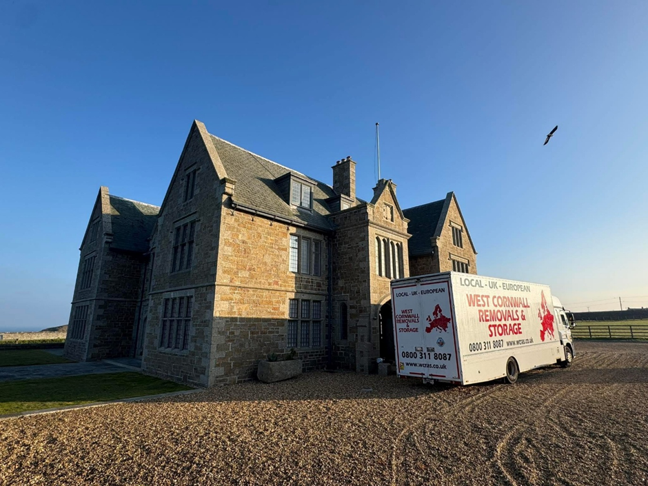 The Differences Between Different Kinds of Removal Companies