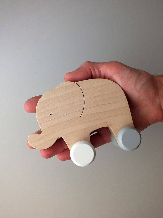 Miniatura: ELEFANTE EM MADEIRA COM RODAS