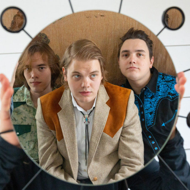 The Shackletons // Choice Coin