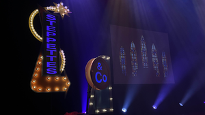 Mise en scène du spectacle de comédie Steppettes et cornemuses