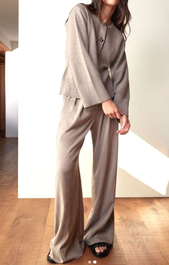 Thumbnail: Moochi Cadence Pants