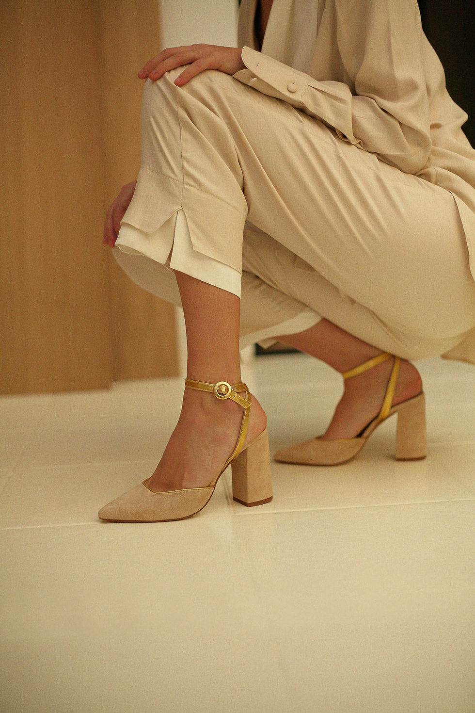 Miniatura: FRIDA 9 BEIGE