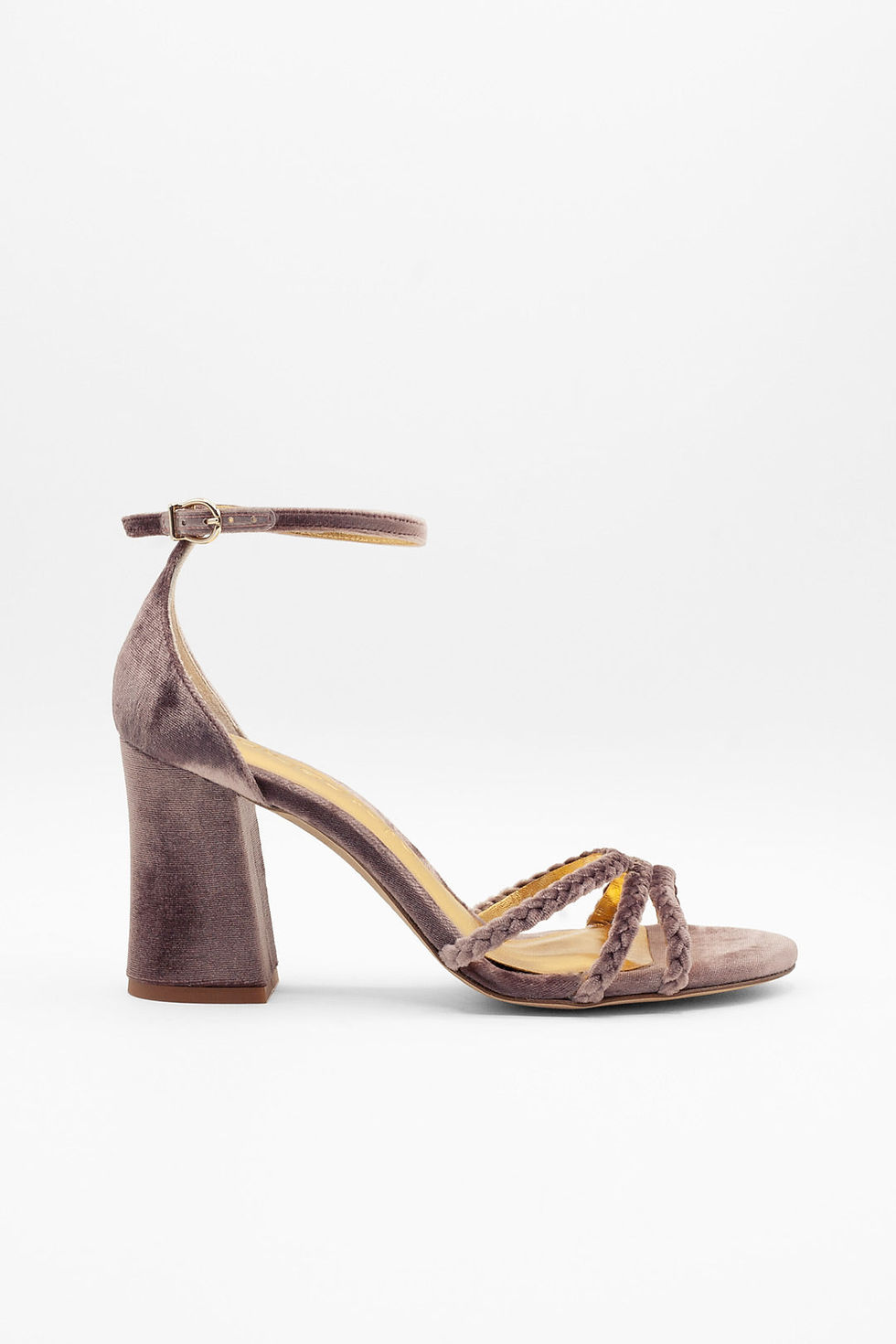 Miniatura: HILARIA 9 PRUNO (EI)