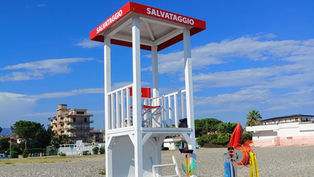 Postazione di salvamento sulle spiagge libere di Corigliano-Rossano
