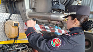 Automezzo autospurgo sequestrato dai Carabinieri Forestali a Scalea in area demaniale