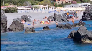 Scalea, salviamo la scogliera Ajnella dall'insabbiamento, oggi un incontro