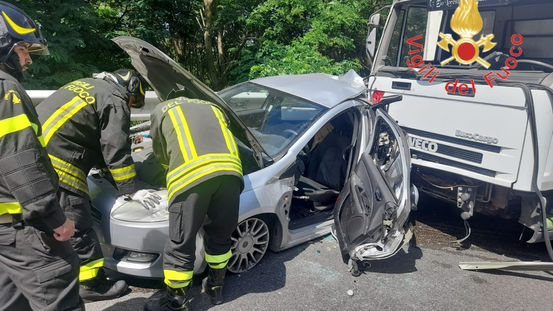 Un morto e due feriti: tragico incidente sulla A2 a due Km dallo svincolo di Rogliano