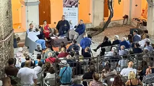 Scalea, confronto con Scopelliti: le domande sull’ospedale di Praia
