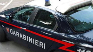 Forza la porta di un bar: arrestato un 38enne, sorpreso dai carabinieri
