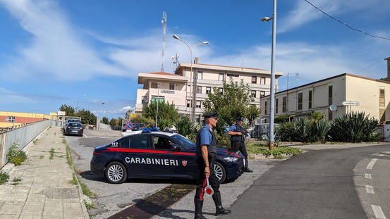 Rapine negli uffici postali del Tirreno: due arresti e un indagato