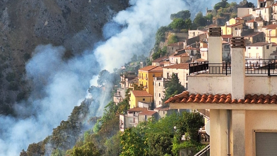 Incendio a Buonvicino, solidarietà dal comune di Diamante