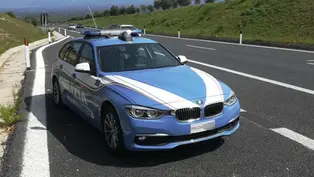 Reggio Calabria, ciclista sull’A2: emerge un ordine di carcerazione