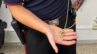 Lungro, collana rubata alla Madonna: arrestato 20enne