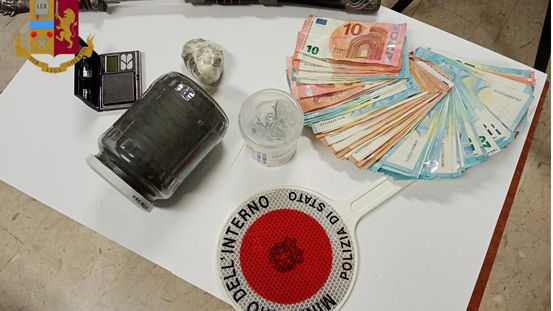 Detenzione di esplosivo: in manette un cosentino
