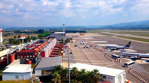 Aeroporti calabresi: vertice tra Catalfamo e De Metrio. Nuove strategie per gli scali regionali