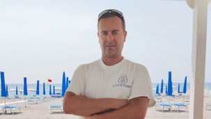 Scalea, mare sporco: i balneari ipotizzano cause naturali. VIDEO