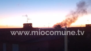Scalea, incendio in un'automobile ed esplosione di una bombola in zona Petrosa