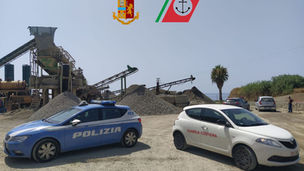 Liquami in mare: sequestrato un impianto inerti a San Lucido