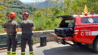 Fuscaldo, Tecnam disperso: squadre nei valloni, elicotteri sul Tirreno