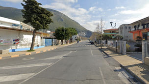 Praia a Mare, incidente: un mezzo finisce contro una colonnina del gas