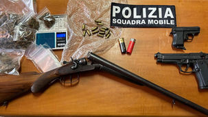 Arresto a Stefanaconi: fucile con matricola abrasa e droga in un casolare