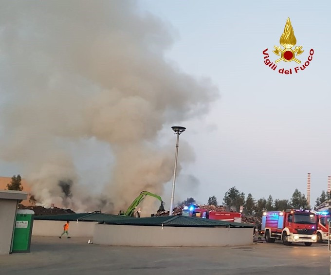 Corigliano Rossano, incendio, Ecoross,