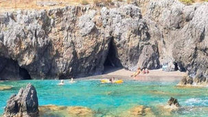 La scogliera dell'Ajnella di Scalea rischia l'insabbiamento, si cercano soluzioni