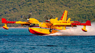 Praia a Mare, Canadair: perché l’acqua può cadere prima