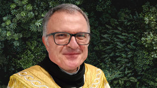 Padre Antonio Bottino nel Santuario di San Francesco a Paola