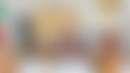 l sindaco di Scalea Mario Russo durante una conferenza in Comune, mentre illustra i dati dell'amministrazione