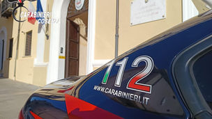 Carabinieri arrestano pusher a Castrovillari e sequestrano droga