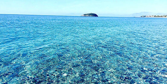 “Mare di Diamante limpido e cristallino, estate 2025”