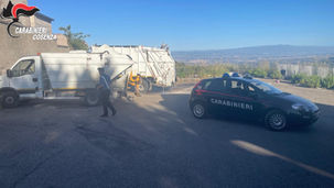 Lungro, furto di carburante nei mezzi della raccolta rifiuti: due arresti