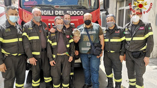 Miglierina, i vigili del fuoco recuperano un cucciolo di allocco