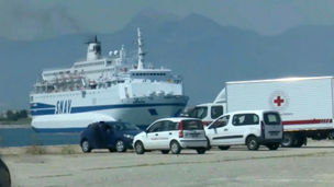 Corigliano Rossano, la nave quarantena è arrivata al porto di Schiavonea