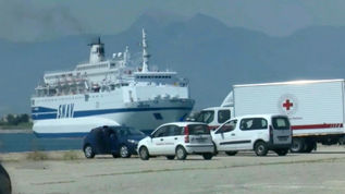 Corigliano Rossano, la nave quarantena è arrivata al porto di Schiavonea