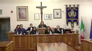Interno aula consiglio comunale di Paola durante la ratifica delle commissioni speciali
