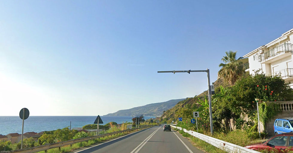 Sorpassometro installato sulla Statale 18 nel territorio di Acquappesa