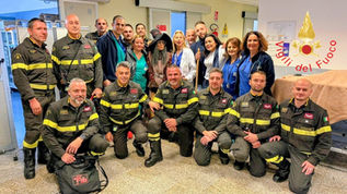 Befana dei Vigili del Fuoco in visita all’Ospedale Giovanni Paolo II di Lamezia Terme