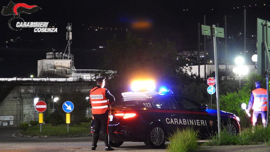 Rende, minaccia la compagna e va agli arresti domiciliari