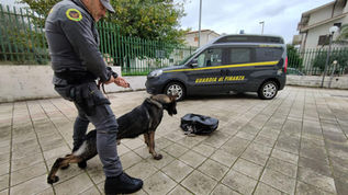 Sequestrati 10,5 Kg di cocaina e arrestato un giovane in un'area di sosta sulla A 2