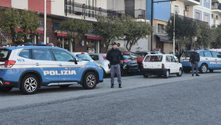 Posto di blocco della polizia a Cosenza